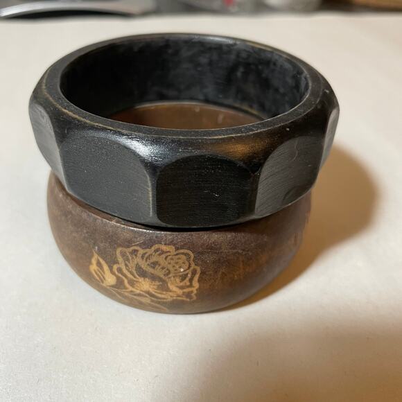 Artisan Boho Wooden Bangle Bracelets Brown Black Carved Stacked - Picture 2 of 6